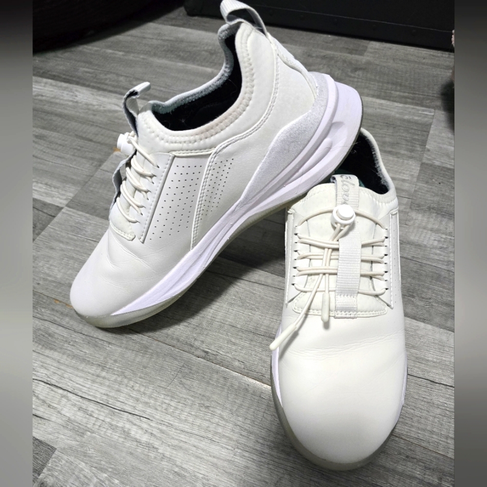 Clove Classic Comfort Nursing Shoe Size 9